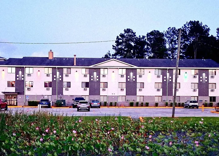 Motel 6: Ultra-Modern Comfort with Robotic Massages